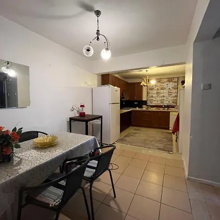 Alacati With Pool Çeşme